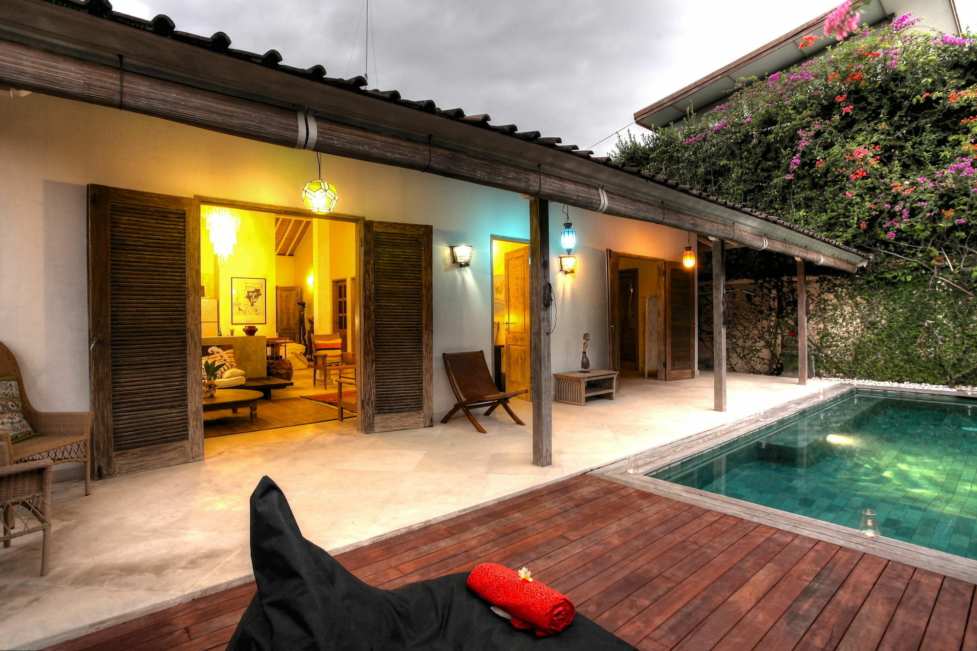 Villa 007 Seminyak Buitenkant foto